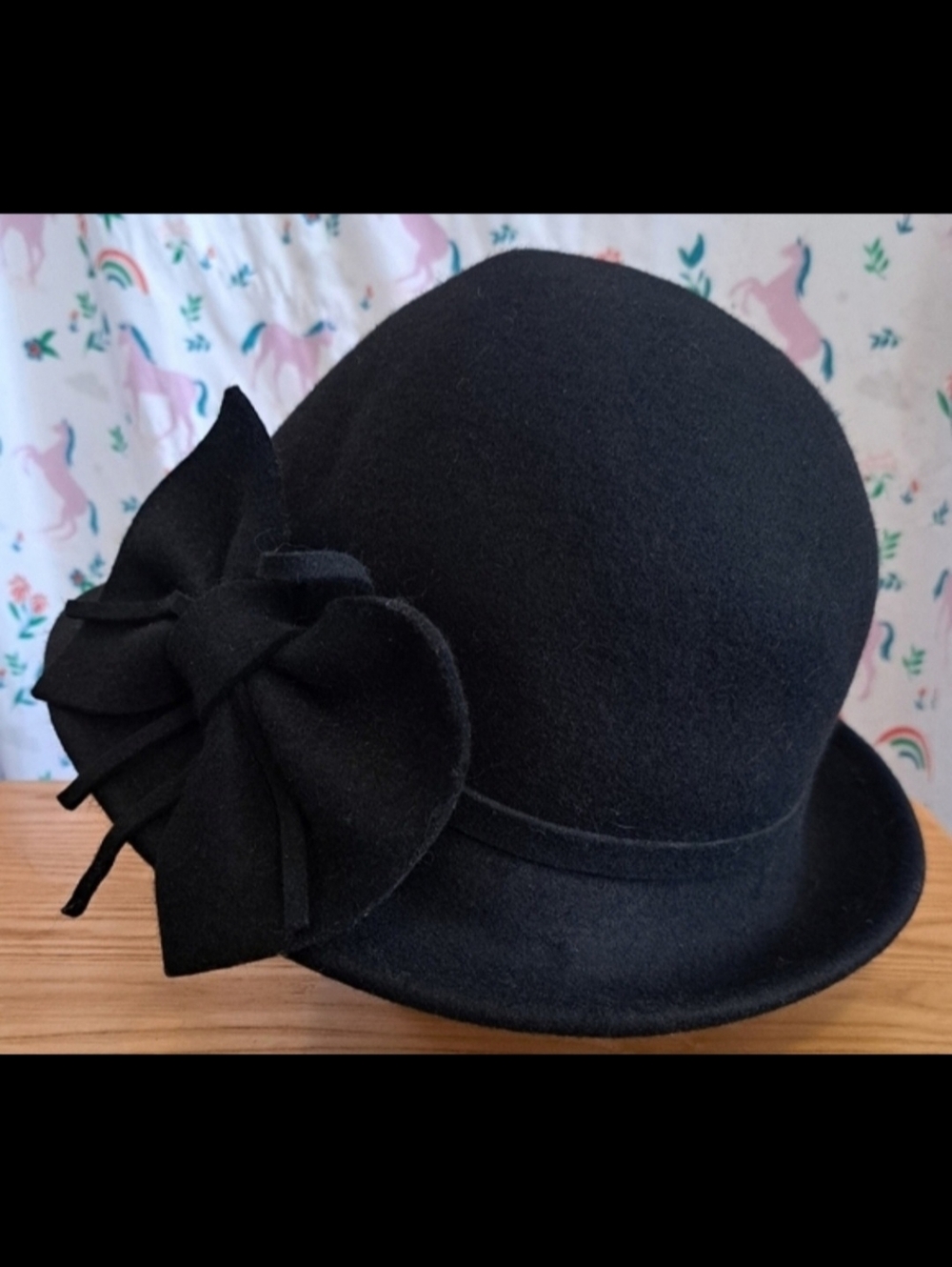 Vintage Black Wool Felt Soft Comfy Casual Warm Winter Bonnet Bucket Hat w/ Bow